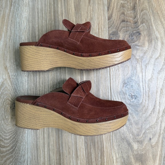 Cole Haan Women's Cloudfeel Bow Clog Antique Brass Size 7.5 NWOT - Picture 7 of 8